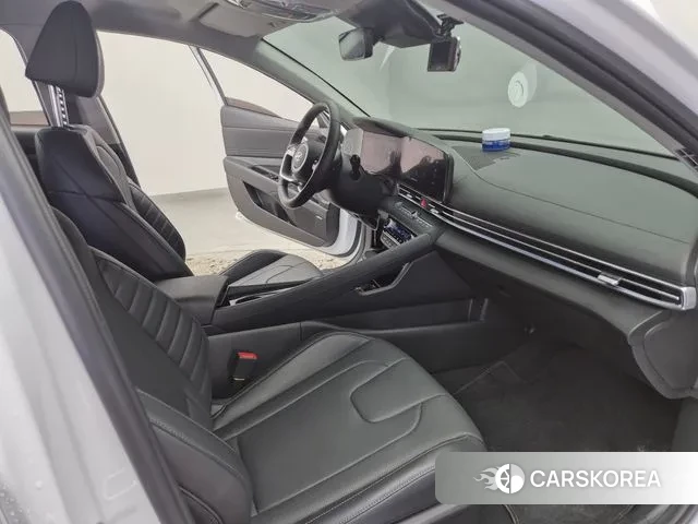 Hyundai Avante (CN7) id 3420753 из Кореи 9