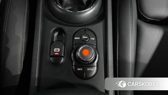 Mini Cooper Clubman id 4684290 из Кореи 9