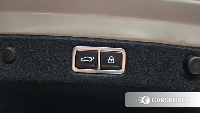 Hyundai Grandeur Hybrid (GN7) id 4706008 из Кореи 9