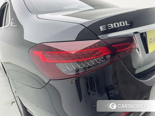 Mercedes-Benz E-class id 4275554 из Китая 9