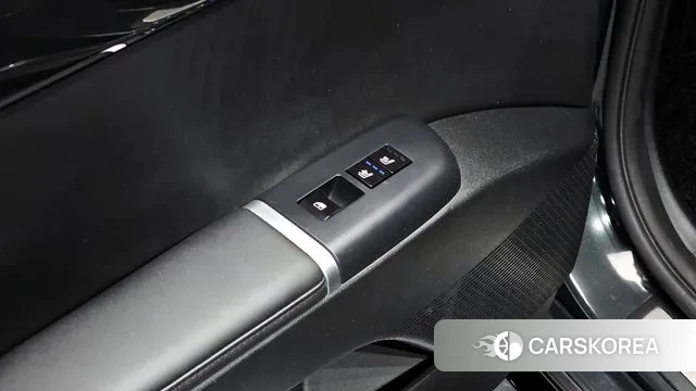 Hyundai Grandeur (GN7) id 3442731 из Кореи 9