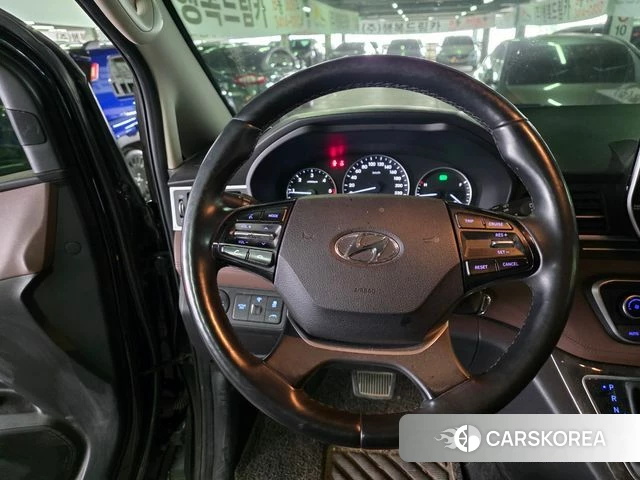 Hyundai The New Grand Starex id 3965957 из Кореи 9