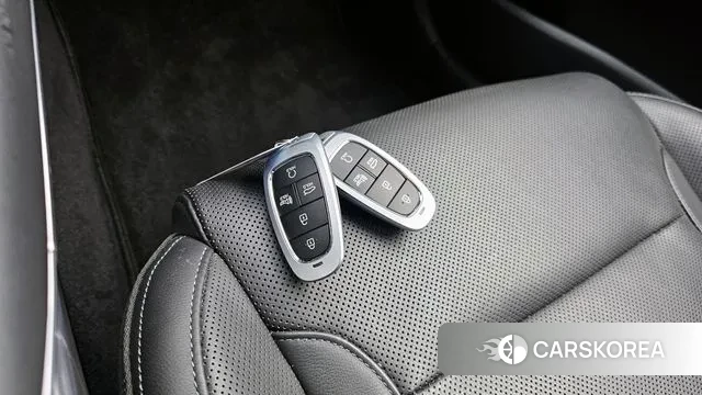 Hyundai The New Grandeur IG id 3639986 из Кореи 9