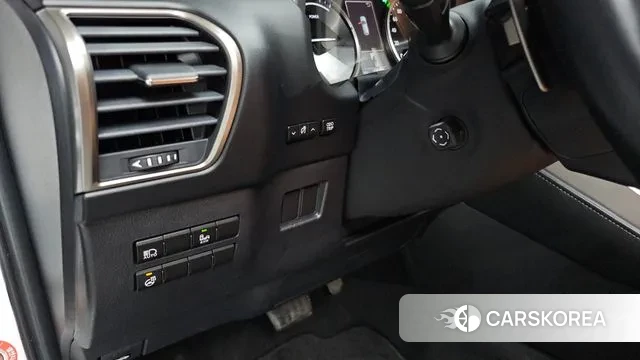 Lexus NX300h id 3484385 из Кореи 9