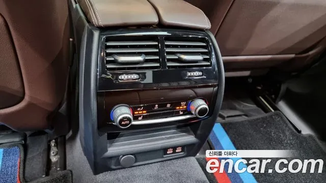 BMW 5 Series (G30) id 2834328 из Кореи 9