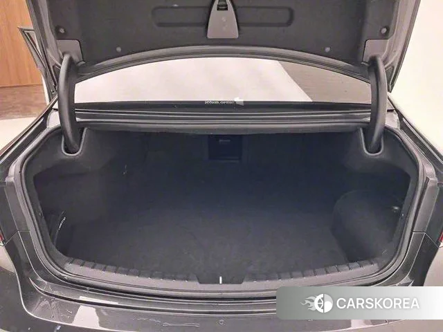 Kia K7 Premier Hybrid id 3008268 из Кореи 9