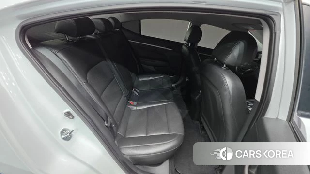 Hyundai Avante AD id 4918964 из Кореи 9