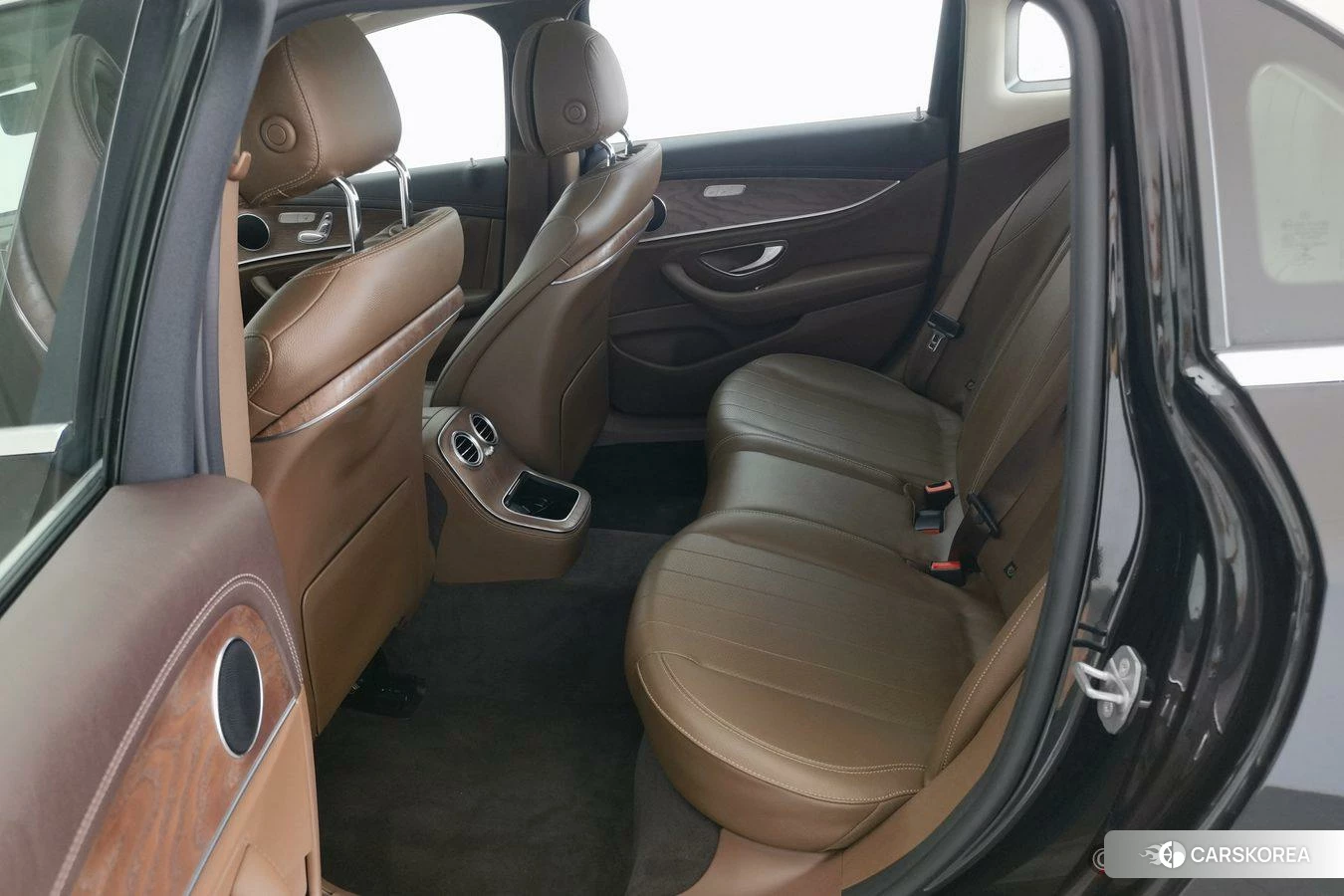 Mercedes-Benz E-Class id 4513632 из Китая 9