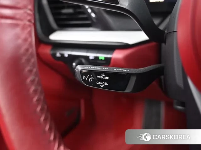 Porsche 911(992) id 3196013 из Кореи 9