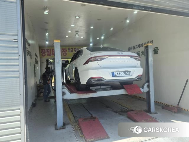 Hyundai The New Grandeur IG Hybrid id 4676566 из Кореи 9