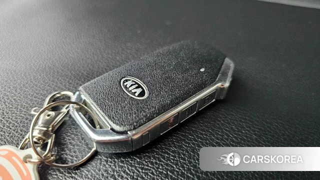 Kia Come New K3 id 4356037 из Кореи 9
