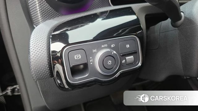 Mercedes-Benz A-Class W177 id 4490294 из Кореи 9