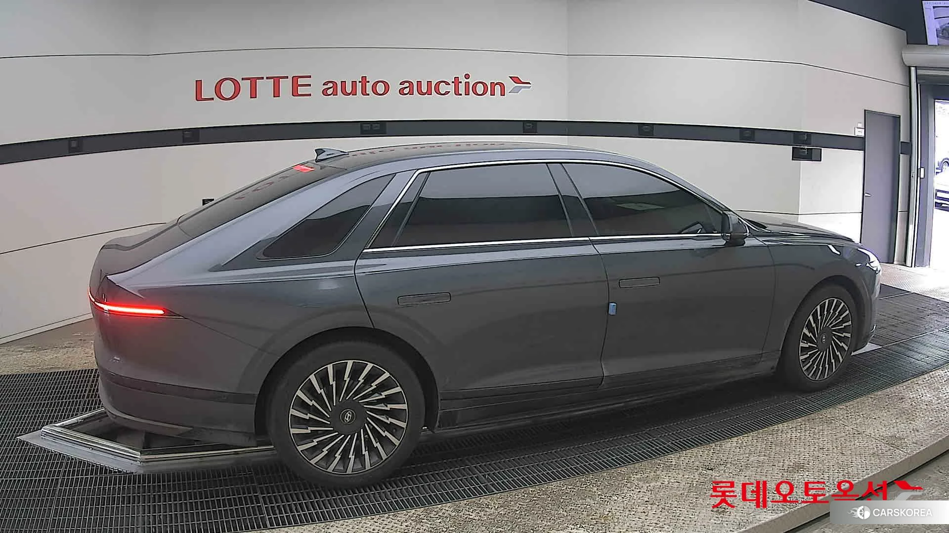 Hyundai Grandeur id 3869295 из Кореи 9