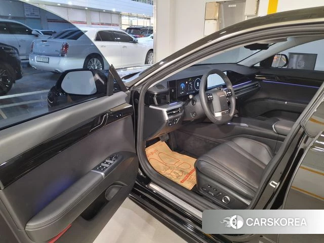 Hyundai Grandeur (GN7) id 4360813 из Кореи 9