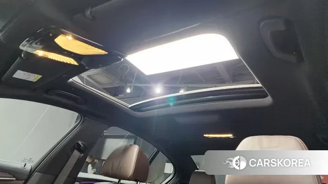 BMW 5 Series (G30) id 3741801 из Кореи 9