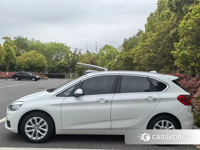 BMW 2 series station wagon id 4220598 из Китая 9