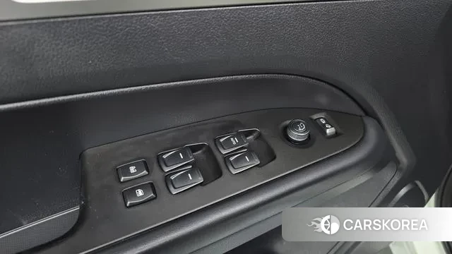 Ssangyong Rexton Sports id 3434573 из Кореи 9