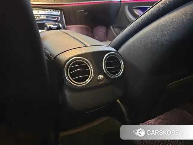 Mercedes-Benz E-Class W213 id 3742427 из Кореи 9