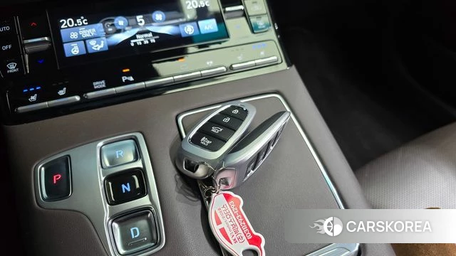 Hyundai The New Grandeur IG Hybrid id 4535677 из Кореи 9