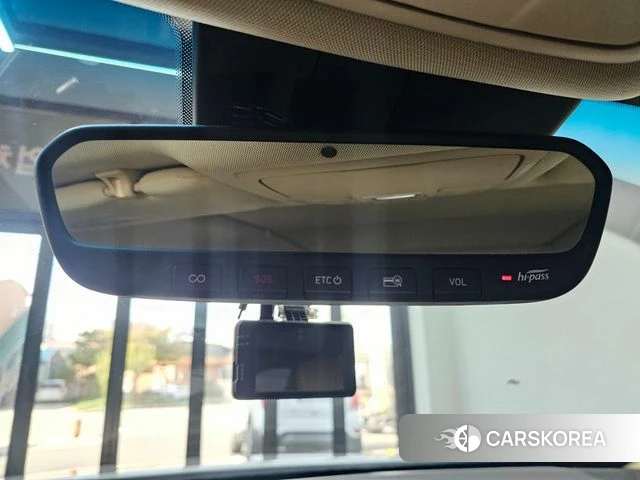 Genesis G80 id 3924937 из Кореи 9