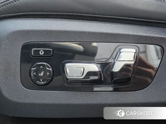 BMW X5 (G05) id 3776272 из Кореи 9