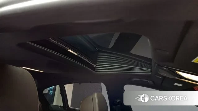 BMW 5 Series (G30) id 3778689 из Кореи 9