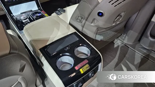 Kia Carnival 4th generation id 3289437 из Кореи 9