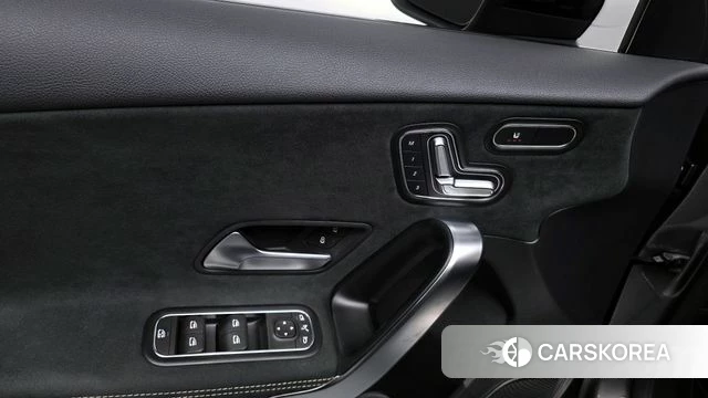 Mercedes-Benz A-Class W177 id 3838084 из Кореи 9