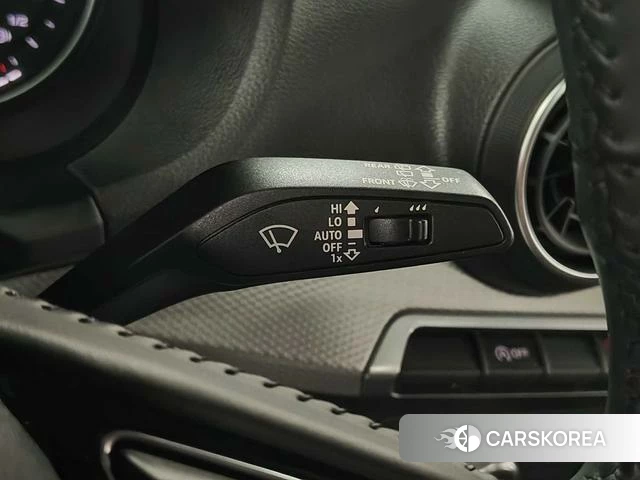 Audi Q2L id 4314471 из Китая 9
