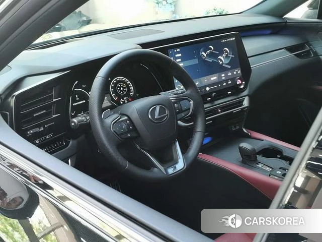 Lexus RX id 4320812 из Китая 9