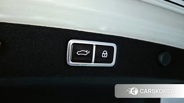 Hyundai Grandeur Hybrid (GN7) id 3426400 из Кореи 9