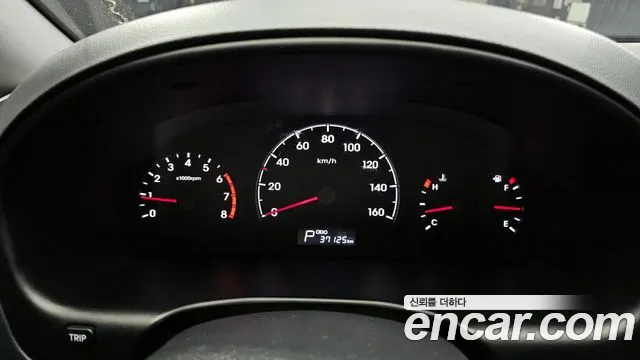 Hyundai The New Grand Starex id 2618807 из Кореи 9