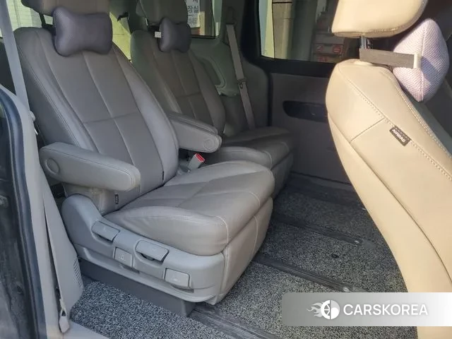 Kia The New Carnival id 3595410 из Кореи 9