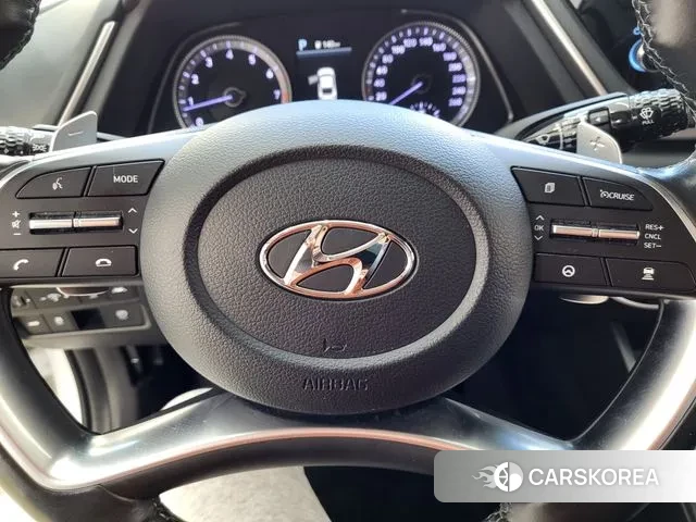 Hyundai Sonata (DN8) id 3384072 из Кореи 9