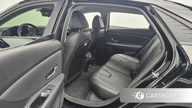 Hyundai Avante (CN7) id 3069760 из Кореи 9