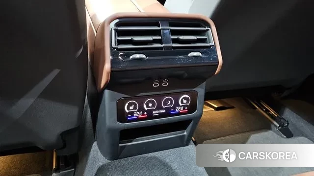 BMW 5 Series (G60) id 3757890 из Кореи 9