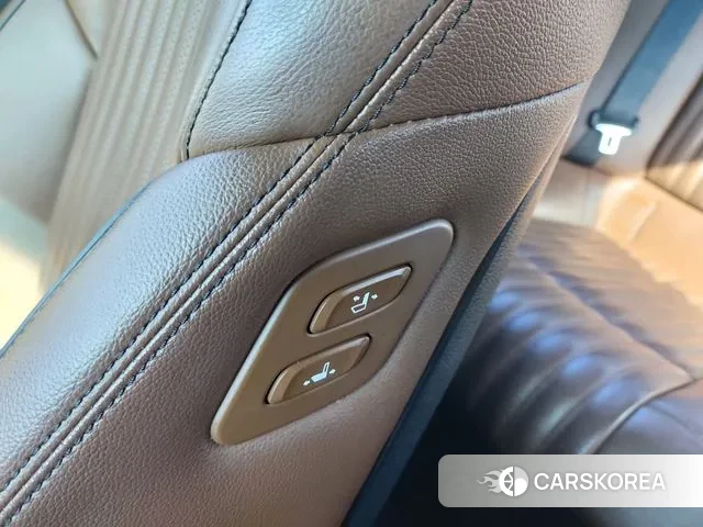 Genesis G70 id 3651348 из Кореи 9