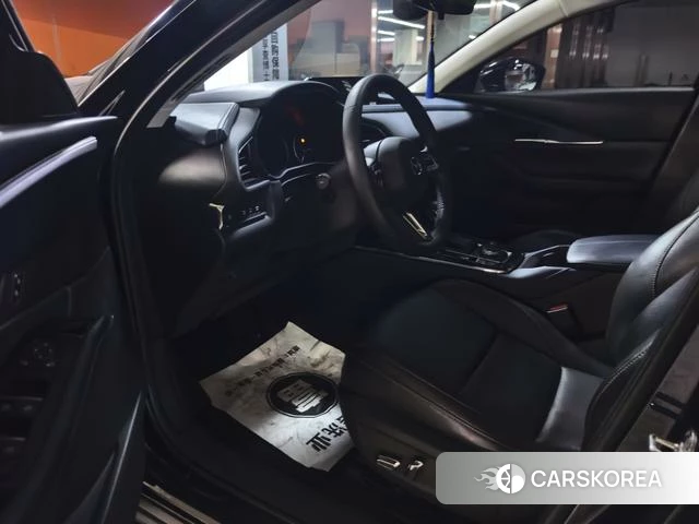 Mazda CX-30 id 4314586 из Китая 9