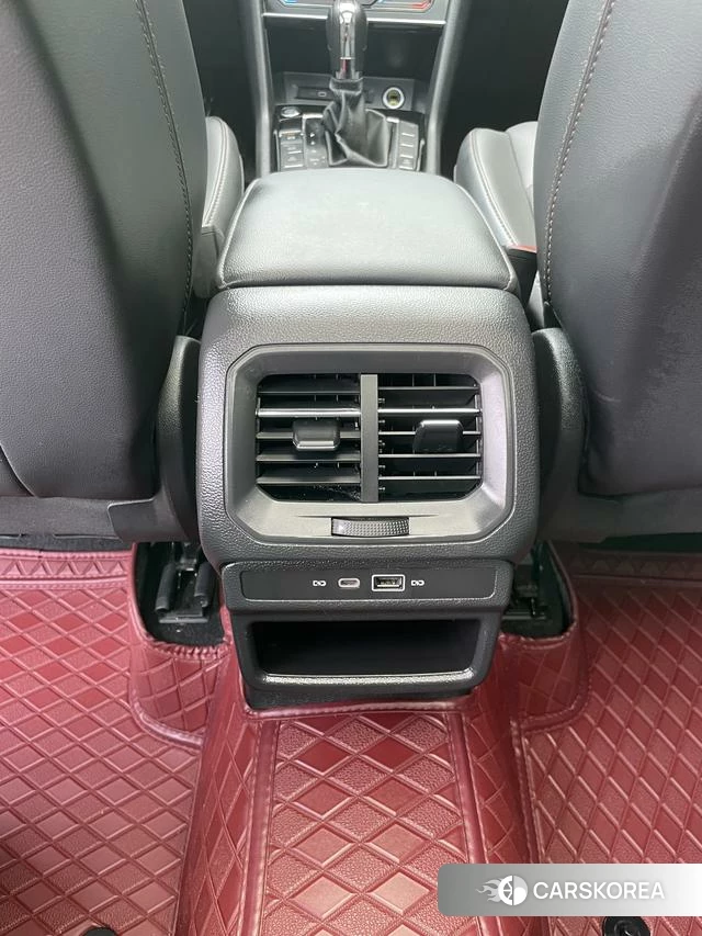 Volkswagen Tuyue id 4276499 из Китая 9