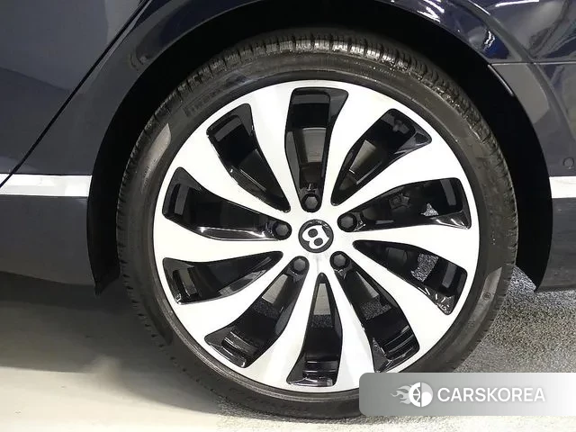 Bentley Flying Spur 3rd Generation id 3756905 из Кореи 9