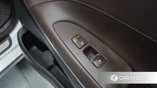 Hyundai The New Grandeur IG Hybrid id 3788913 из Кореи 9