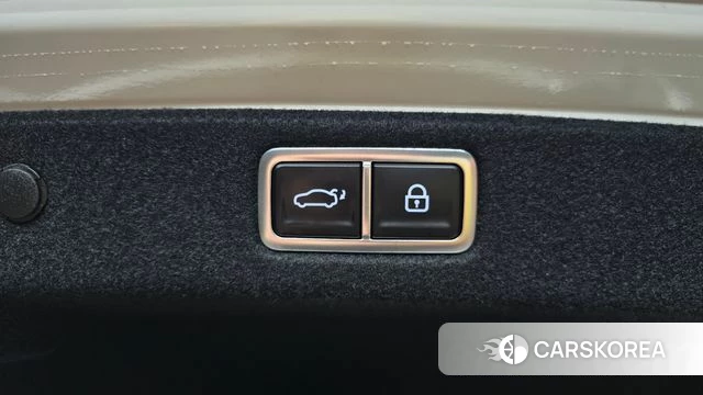 Hyundai Grandeur Hybrid (GN7) id 4744397 из Кореи 9