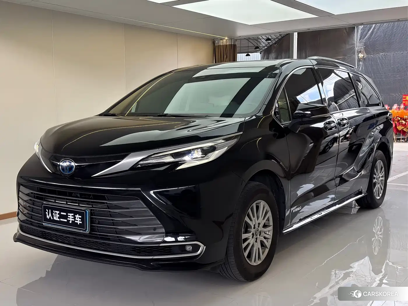 Toyota Sienna id 4547458 из Китая 9