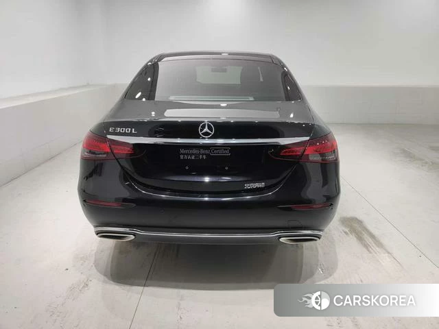 Mercedes-Benz E-class id 4238150 из Китая 9