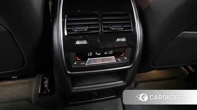 BMW X6 (G06) id 3605707 из Кореи 9