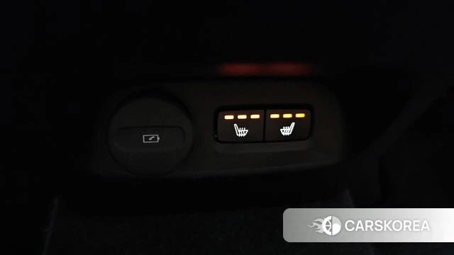 Volvo XC40 id 4180325 из Кореи 9