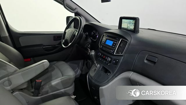 Hyundai The New Grand Starex id 4937557 из Кореи 9