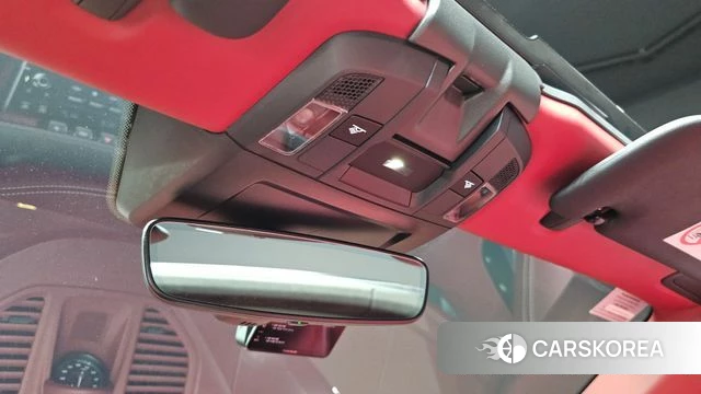 Porsche 911(992) id 4715145 из Кореи 9