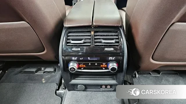 BMW 5 Series (G30) id 3597263 из Кореи 9