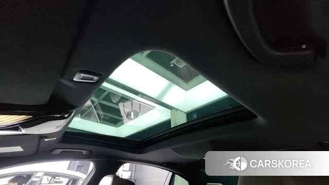 BMW 5 Series (G30) id 3463232 из Кореи 9